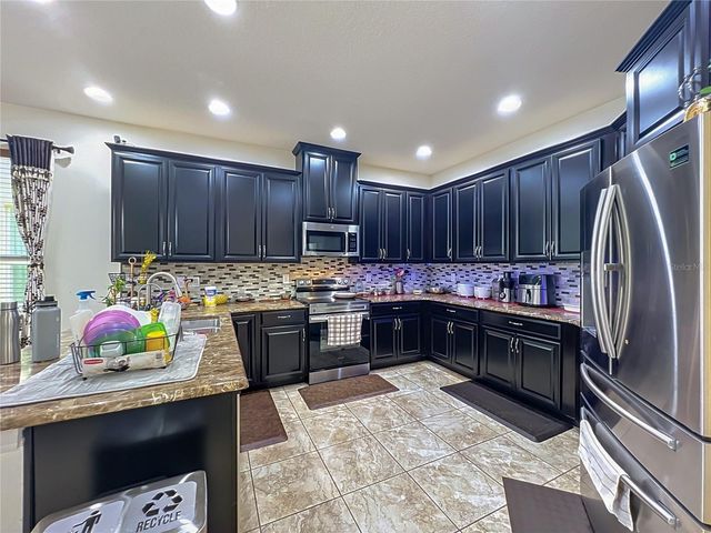 480 ROCKY GROVE LANE, Sanford, FL 32771