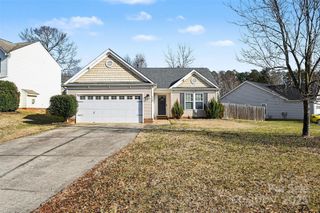 148 Rhyne Springs Road, Mount Holly, NC 28120