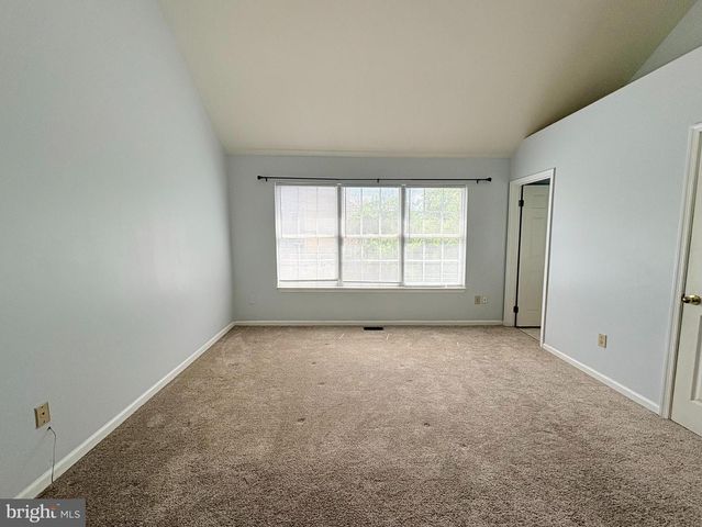 307 THYME LN, Philadelphia, PA 19128