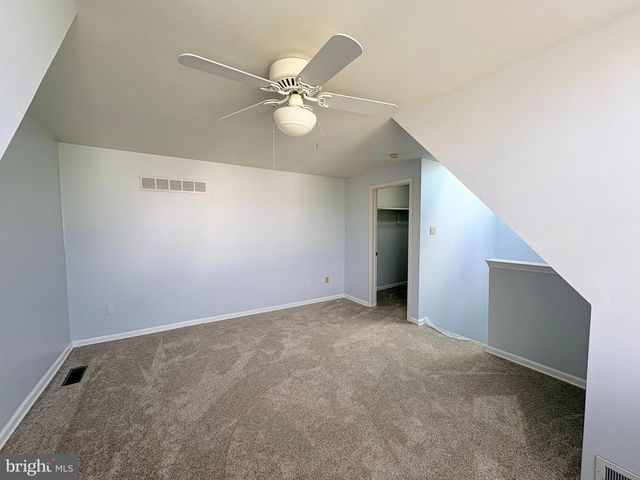 307 THYME LN, Philadelphia, PA 19128
