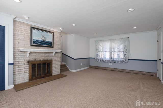 304 Schoolhouse Road, Monroe, NJ 08831