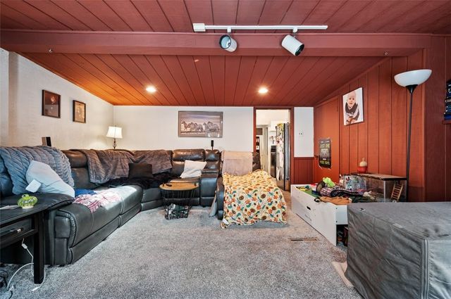 223 Hazelwood Ave, Emsworth, PA 15202