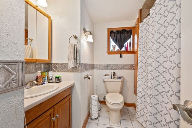 223 Hazelwood Ave, Emsworth, PA 15202