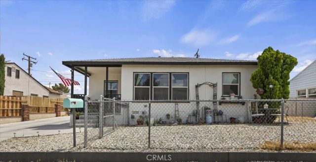 112 W Grandview Drive, Barstow, CA 92311