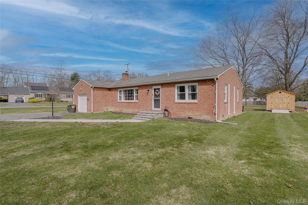 5 Mary Avenue, Lake Katrine, NY 12449