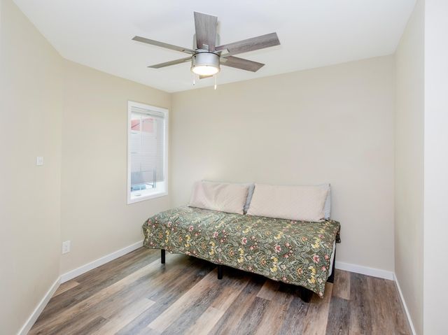 9832 Moonbeam Lane, Woodbury, MN 55125