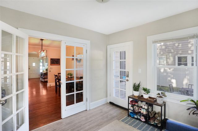 618 Arthur Avenue, Des Moines, IA 50313