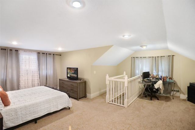 618 Arthur Avenue, Des Moines, IA 50313