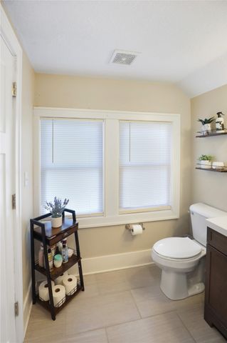 618 Arthur Avenue, Des Moines, IA 50313