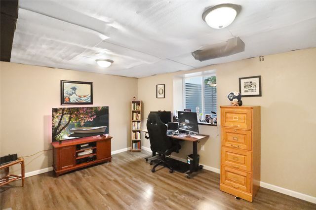 618 Arthur Avenue, Des Moines, IA 50313
