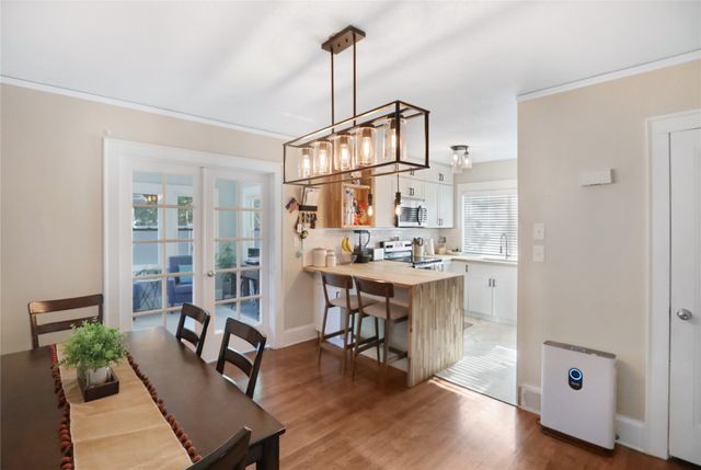 618 Arthur Avenue, Des Moines, IA 50313