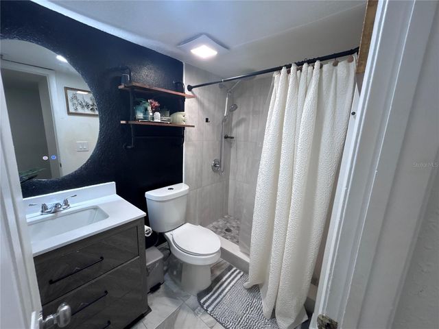 4401 S SEMORAN BOULEVARD 4, Orlando, FL 32822