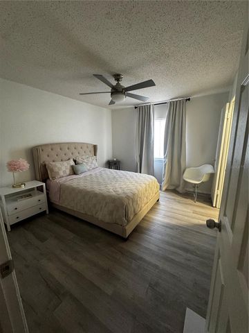 4401 S SEMORAN BOULEVARD 4, Orlando, FL 32822