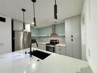 3005 1/2 NW 68th St 9D, Fort Lauderdale, FL 33309