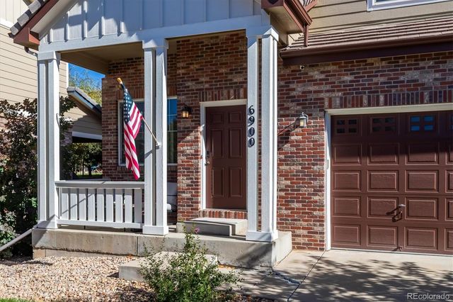 6900 S Algonquian Court, Aurora, CO 80016