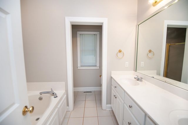 11 Churchfield Court, Greer, SC 29651