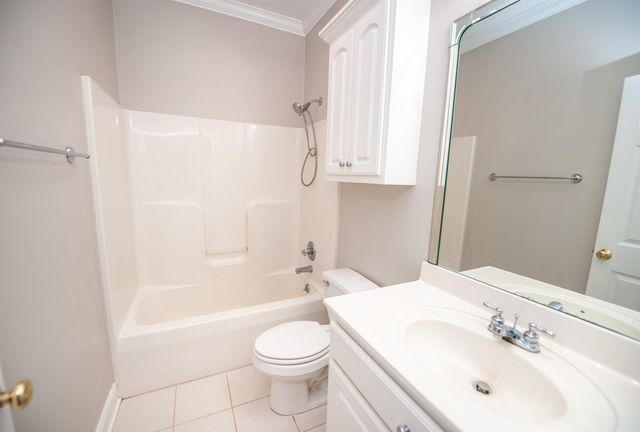11 Churchfield Court, Greer, SC 29651