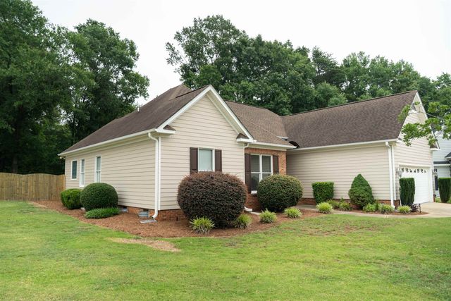 11 Churchfield Court, Greer, SC 29651