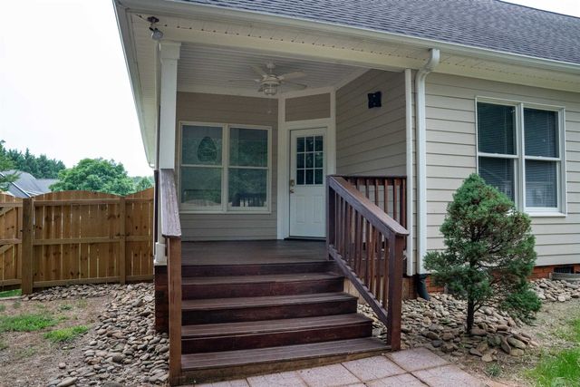11 Churchfield Court, Greer, SC 29651
