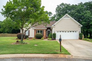 11 Churchfield Court, Greer, SC 29651