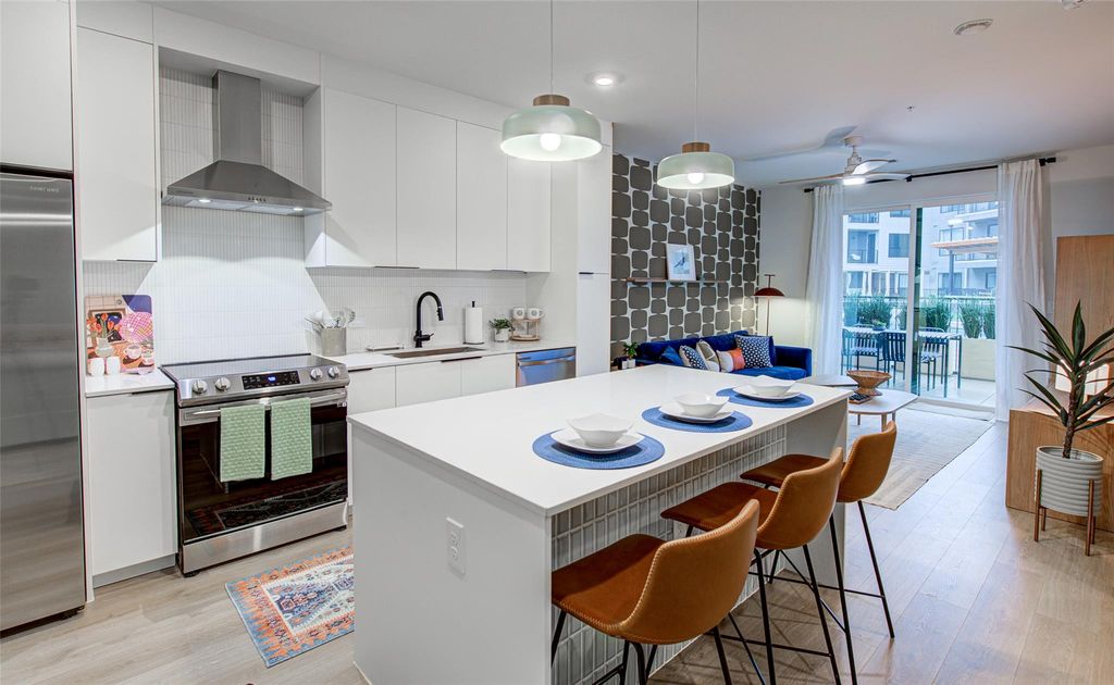 1701 Simond Ave 436, Austin, TX 78723