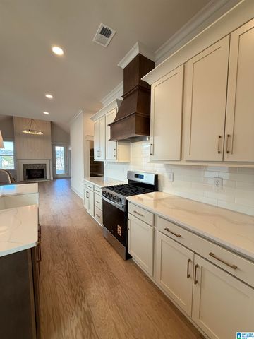 337 HUNTLEY RIDGE BEND, Pelham, AL 35124