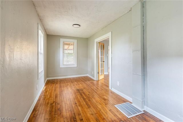 7116 Deveny Avenue, Cleveland, OH 44105