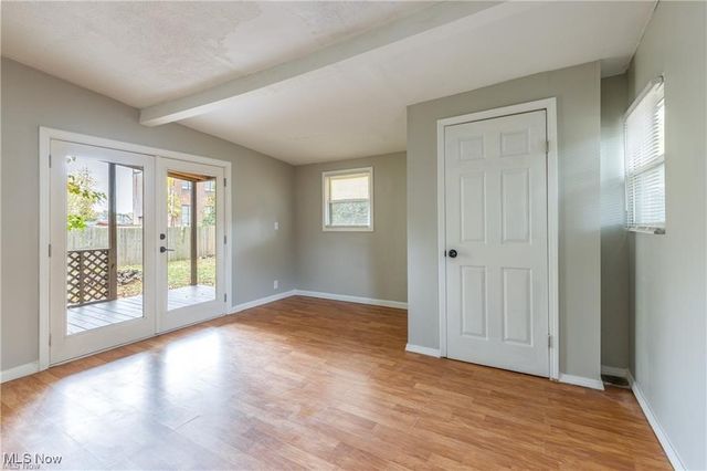 7116 Deveny Avenue, Cleveland, OH 44105