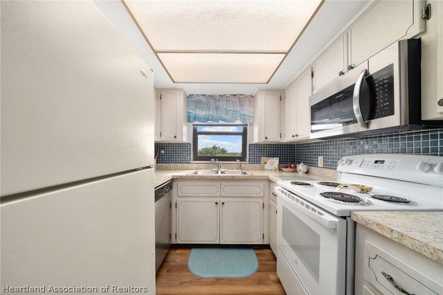 121 Country Club Drive 604, Lake Placid, FL 33852