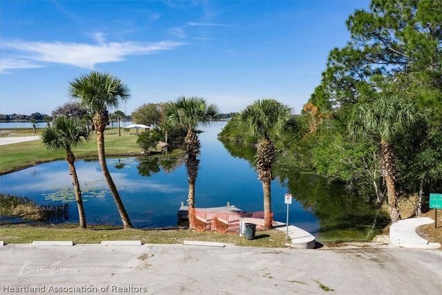 121 Country Club Drive 604, Lake Placid, FL 33852