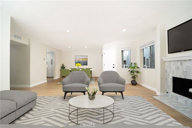 1067 252nd 7, Harbor City, CA 90710