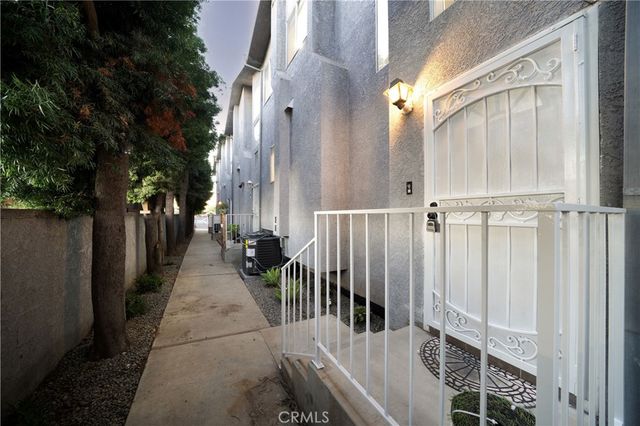 1067 252nd 7, Harbor City, CA 90710