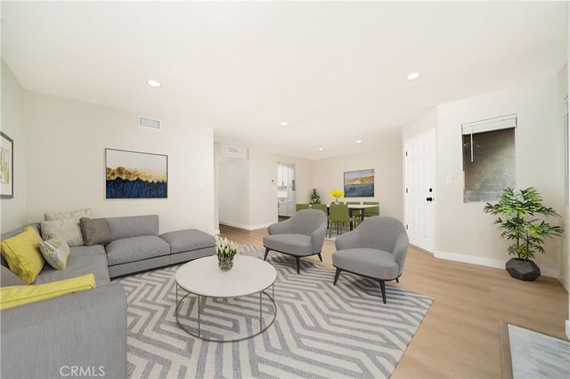 1067 252nd 7, Harbor City, CA 90710