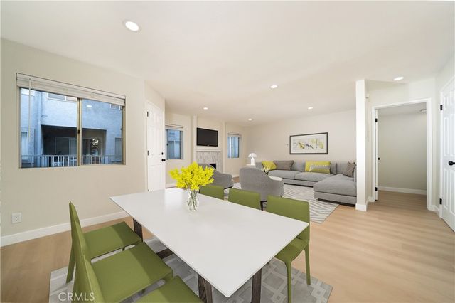 1067 252nd 7, Harbor City, CA 90710