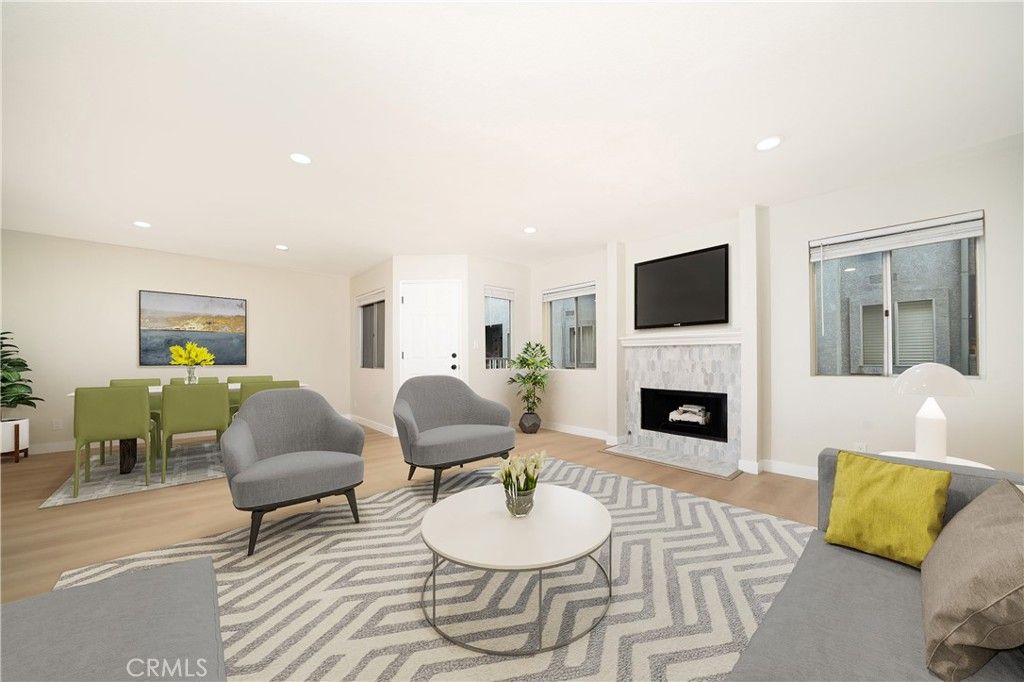 1067 252nd 7, Harbor City, CA 90710