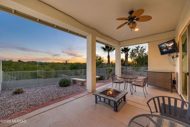 1798 S Sunlit Sand Place, Tucson, AZ 85748