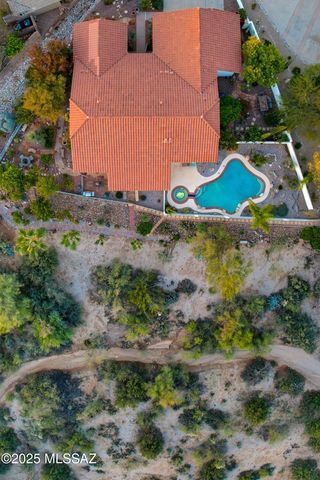 1798 S Sunlit Sand Place, Tucson, AZ 85748