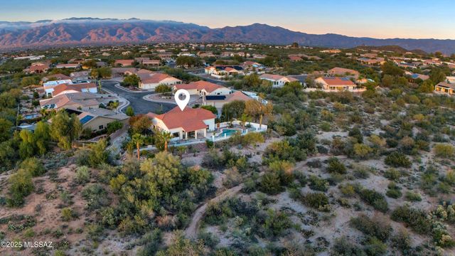 1798 S Sunlit Sand Place, Tucson, AZ 85748