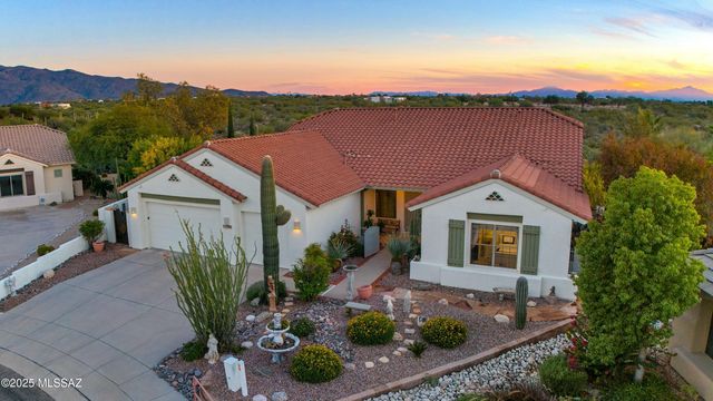 1798 S Sunlit Sand Place, Tucson, AZ 85748