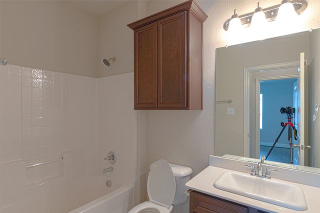 616 England Street, Fate, TX 75189