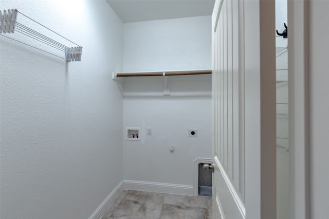 616 England Street, Fate, TX 75189