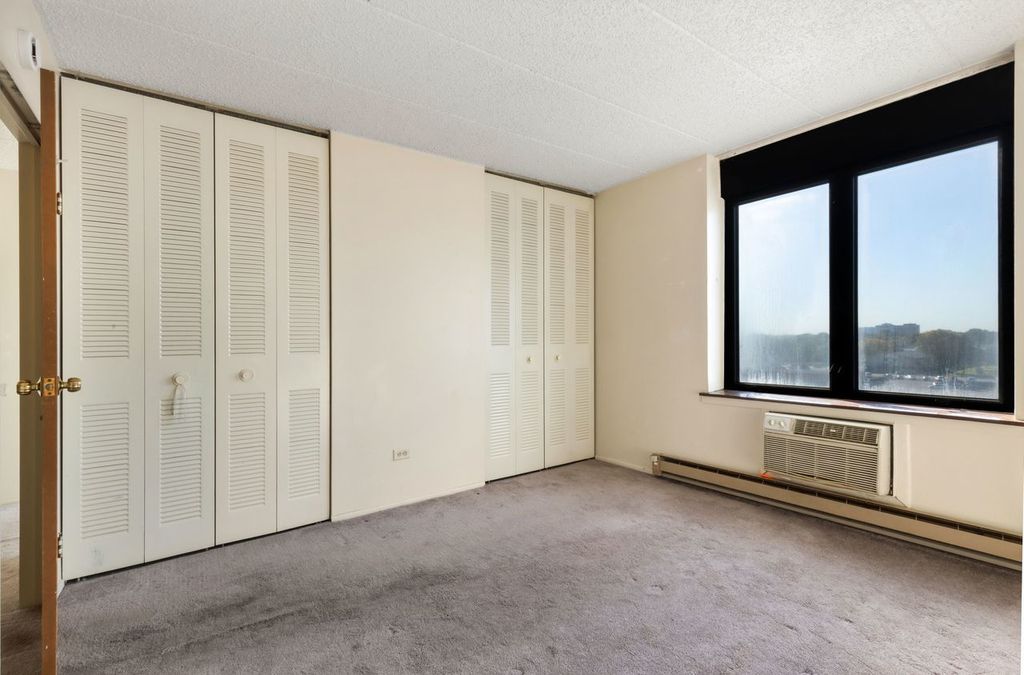 9098 W Terrace Drive 6E, Niles, IL 60714 — photo 3