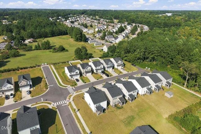 749 Cainhoy Court, Zebulon, NC 27597