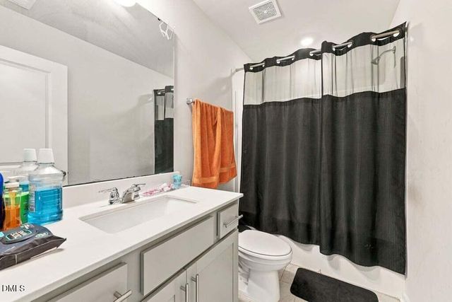 749 Cainhoy Court, Zebulon, NC 27597