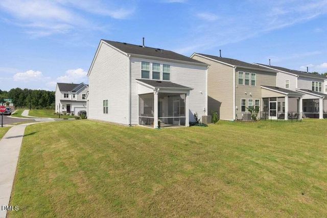 749 Cainhoy Court, Zebulon, NC 27597