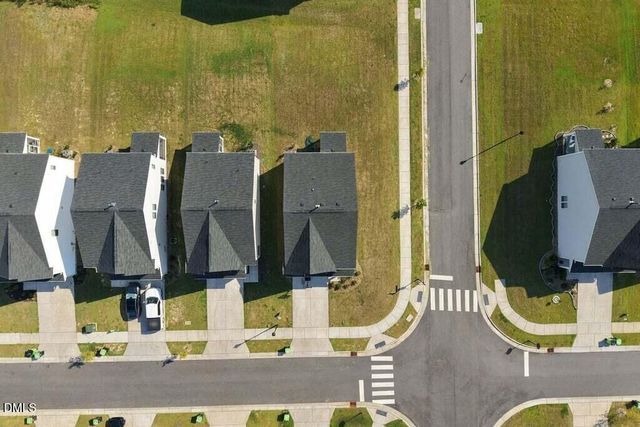 749 Cainhoy Court, Zebulon, NC 27597