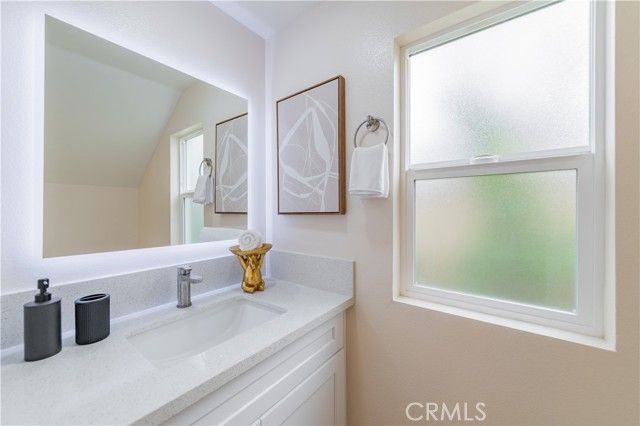 11237 Gladhill Road 8, Whittier, CA 90604