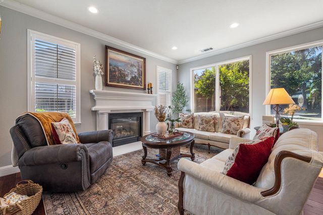 2451 Basque Dr, Tracy, CA 95304