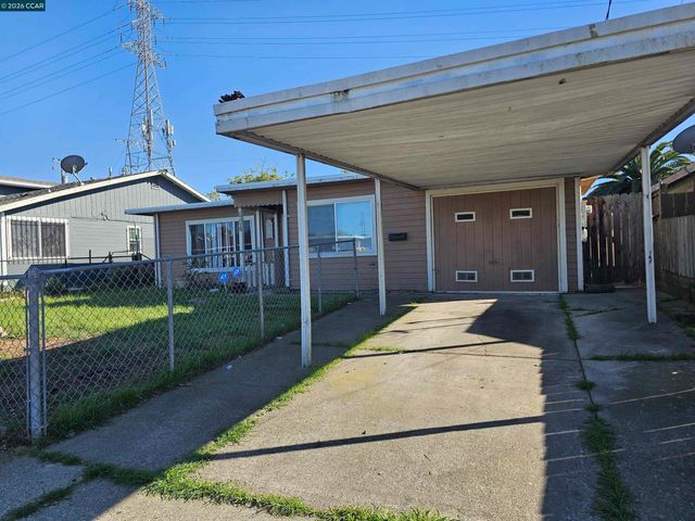 604 Harrison Dr, Richmond, CA 94806