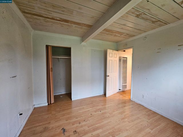 604 Harrison Dr, Richmond, CA 94806